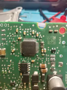 7010083 Automóvel chip de componentes eletrônicos
