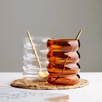 O Estilo japonês de papelão Ondulado de Vidro Calor-resistantn Copo de Vidro de Café com Leite, Chá de Separação Justo Copa