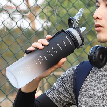 650 ml de 1000ml 1500ml Quente Esportes de Garrafa de Água de Proteína Shaker de Viagem Portátil ao ar livre Copos de Plástico Minha Garrafa de Bebida BPA Livre
