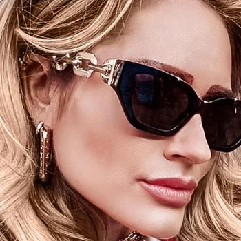Novo Designer da Cadeia de Senhoras Óculos estilo Olho de Gato Tendências Marca de Luxo Pequeno Quadro Mulheres de Metal de Alta Qualidade UV400 Óculos