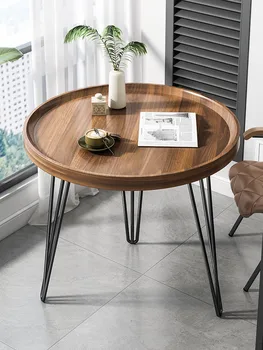 De pequeno porte, mesa de chá varanda com mesa de chá prateleira da sala de estar do agregado familiar tabela sofá pequena mesa redonda de madeira, mesa de café, mesa escritório